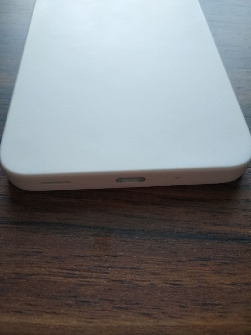 AQUOS wish4 一部故障スマホ