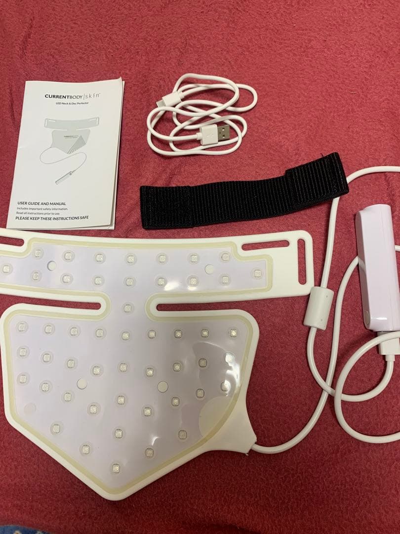 最終値下げ　CurrentBody skin LEDネック＆デコルテ マスク