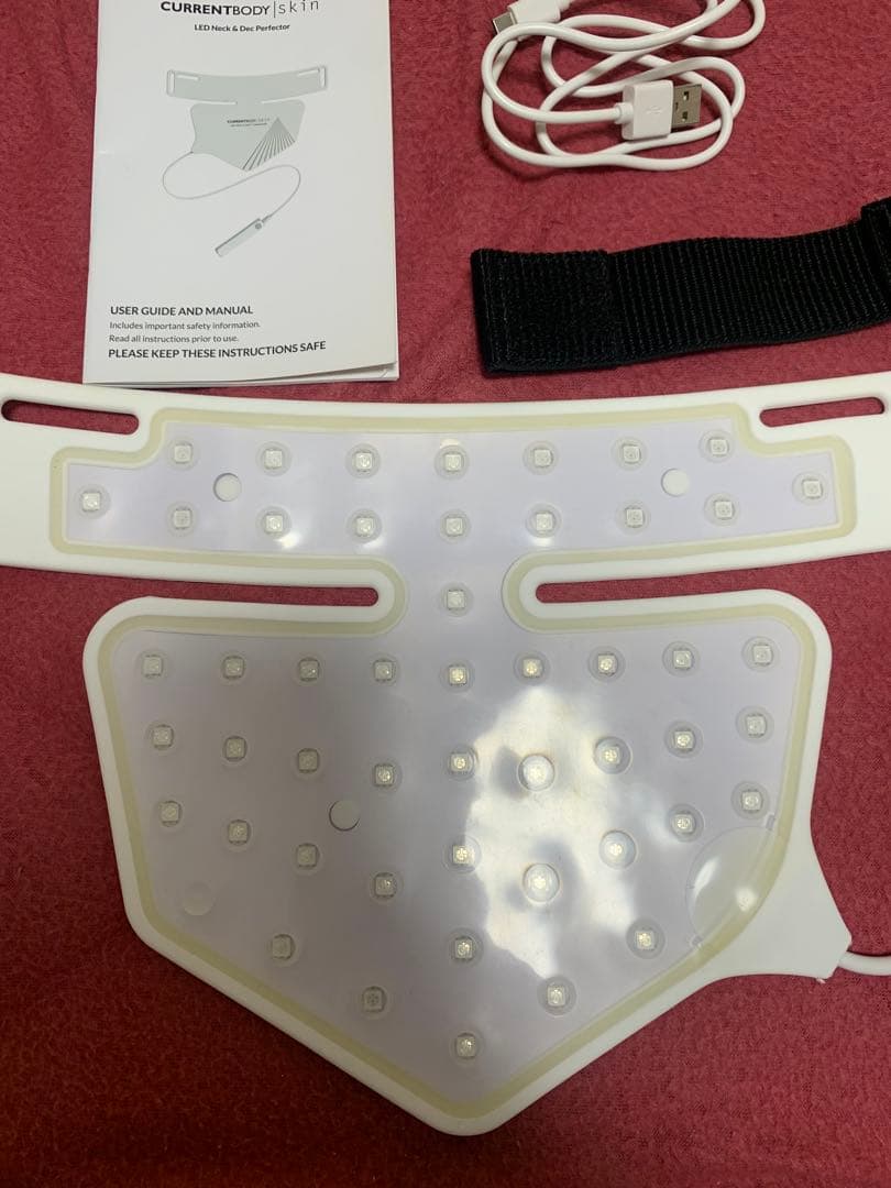 最終値下げ　CurrentBody skin LEDネック＆デコルテ マスク