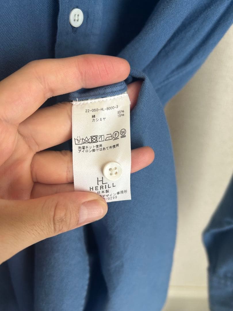 HERILL コットンカシミヤレギュラーカラーシャツ
