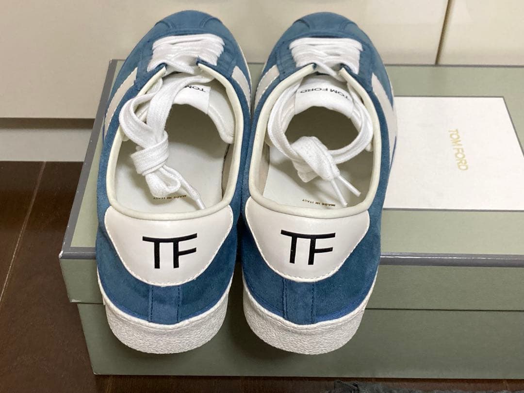 ひろ⭐︎新品 トムフォード レザー スニーカー