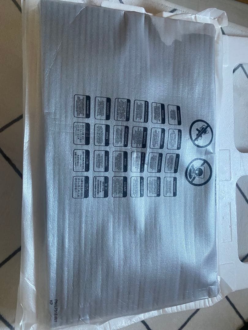 Acer KA270HAbmidx 27インチ ブラック　未使用