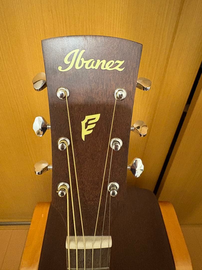 Ibanez アコースティックギター ギターケース付き　　エレアコ