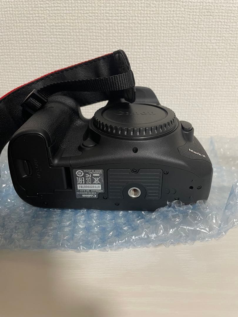 動作良好 CANON キャノン EOS 7D Mark II デジタル一眼レフ