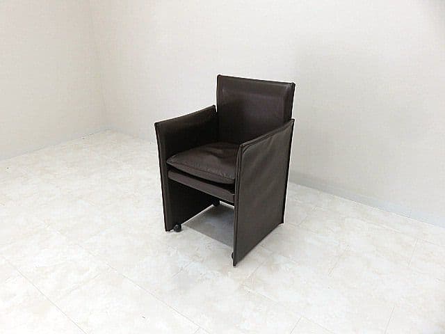 カッシーナ 401 BREAK アームチェア マリオ・ベリーニ　本革チェア