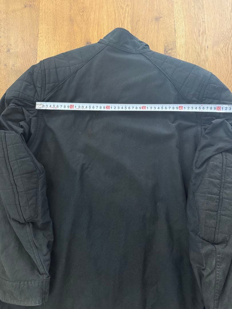 ベルスタッフ　ブラックジャケット