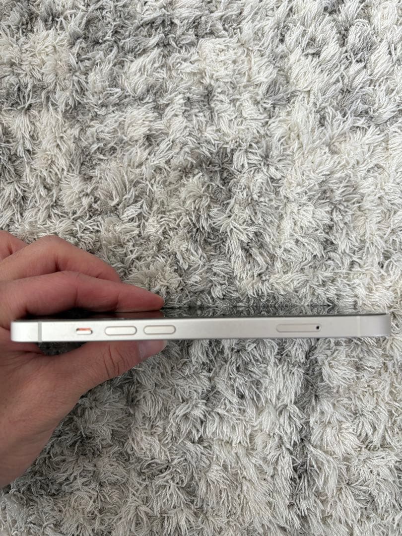 iPhone14 128G ホワイト