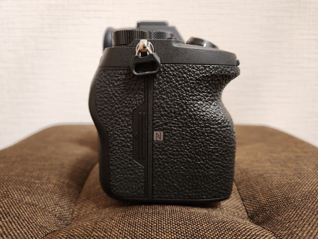 ゆ*い様 ソニー sony α7R4 ボディ α7R IV（ILCE-7RM4）