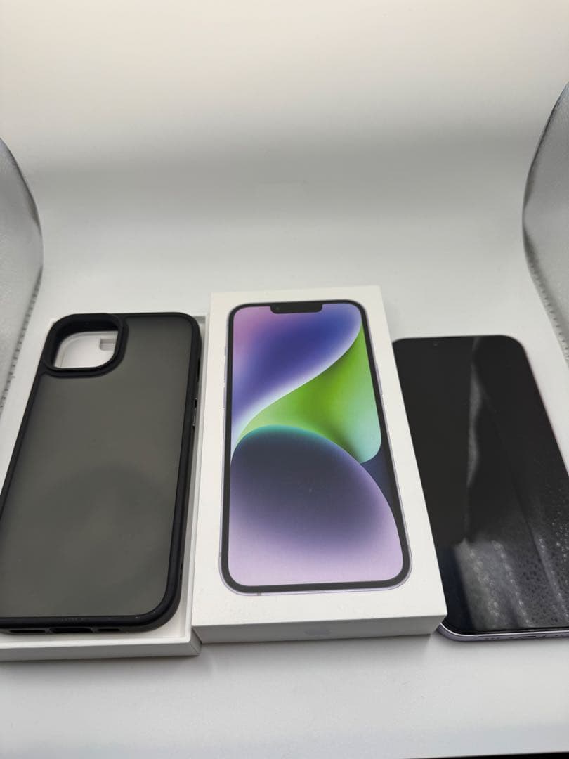 iPhone14 SIMフリー128G ケースフィルム付き 充電容量100%