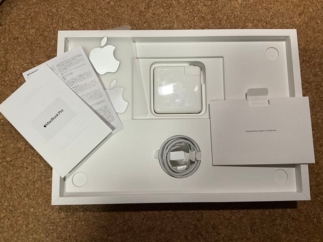MacBook本体 MacBook Pro 16 2019 Intel i7 16GB 512GB