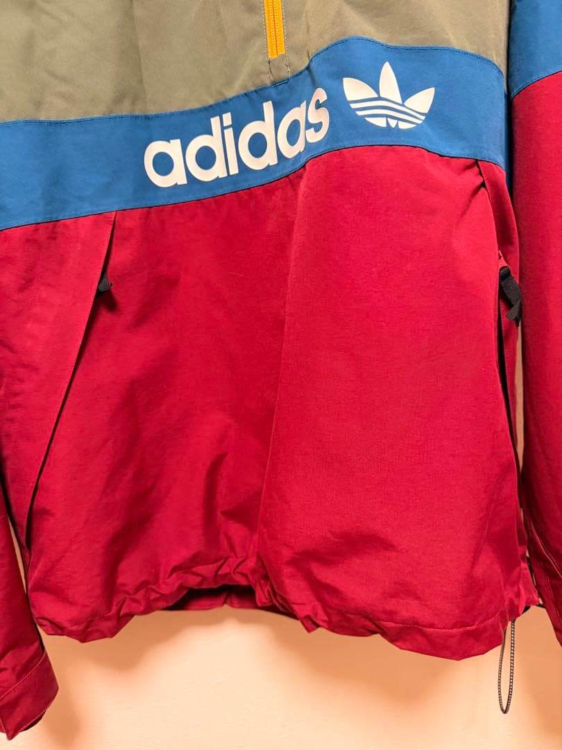 専用adidasスノーボードウェアSサイズ