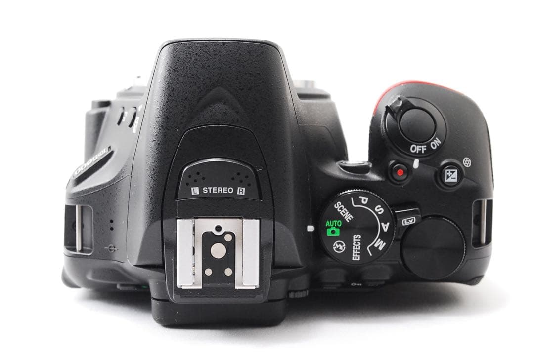 美品❤️Nikon D5600✨Wi-Fi Bluetoothスマホ転送 高画質