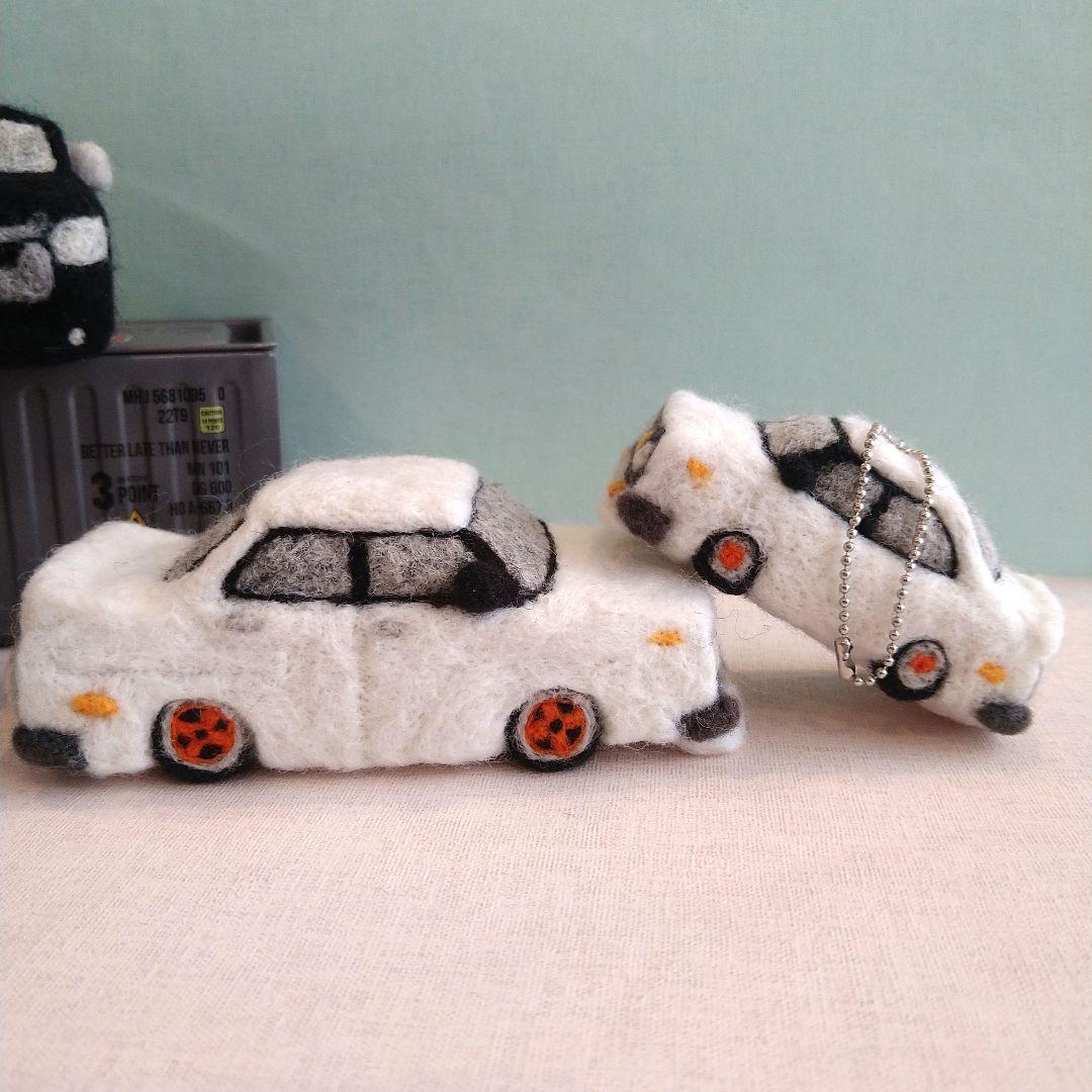 ※あんこページ※羊毛フェルトで作る車※