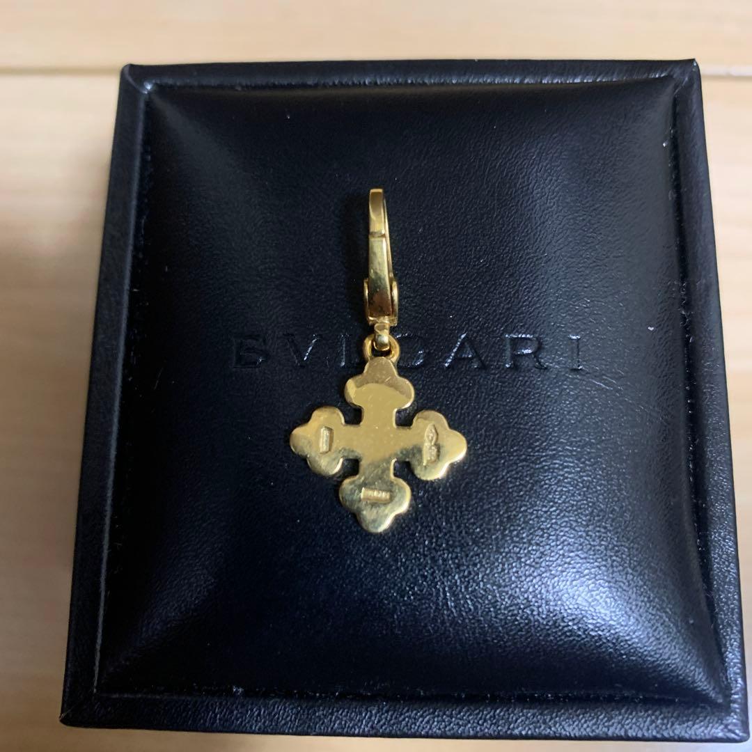 ブルガリペンダントトップ　ヴィザンチンクロスチャーム　K18YG