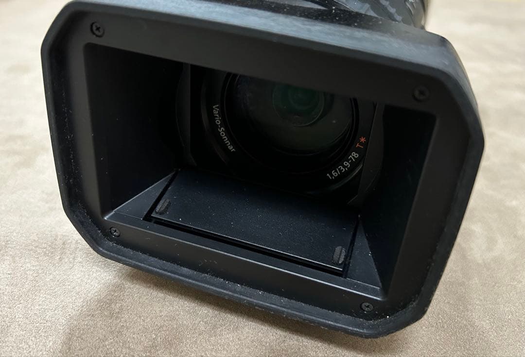 SONY HVR-V1J カムコーダー ソニー ビデオカメラ ジャンク 黒