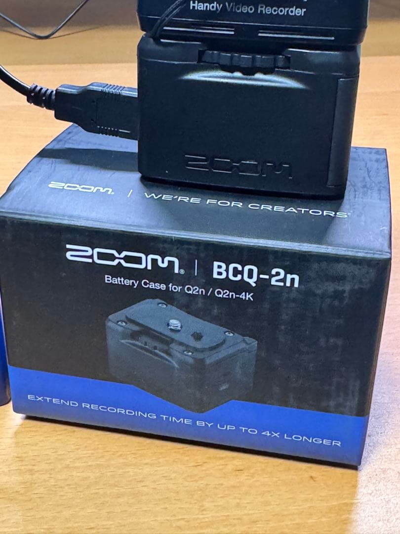 ZOOM Q2n 4K ハンディビデオレコーダー&拡張バッテリーセット