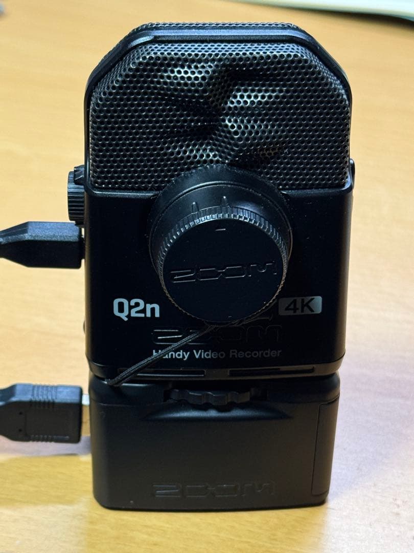 ZOOM Q2n 4K ハンディビデオレコーダー&拡張バッテリーセット