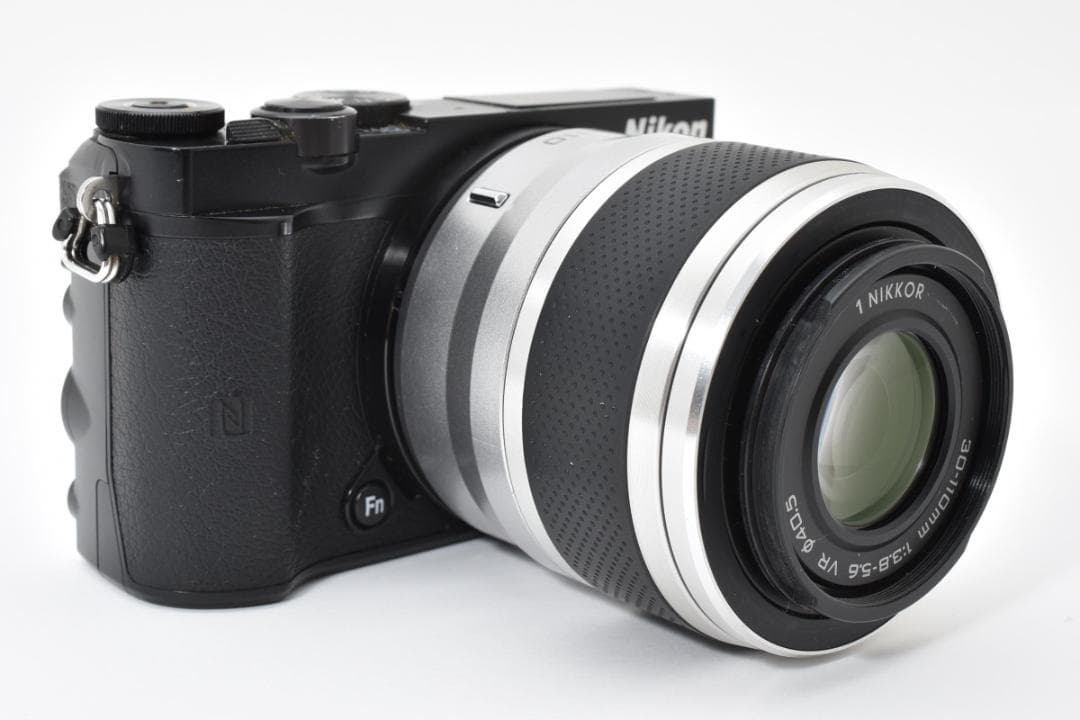 Nikon ニコン Nikon 1 J5 30-110レンズキット