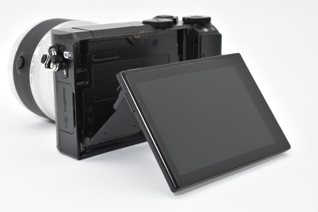 Nikon ニコン Nikon 1 J5 30-110レンズキット