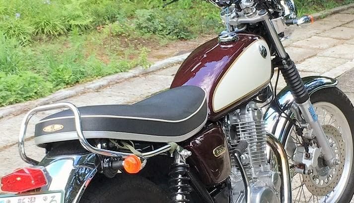 SR400用シート　K&H 007 モデルC