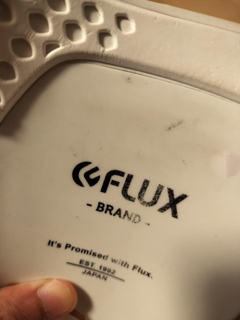 FLUX DS 21-22 スノーボードバインディング　オマケ付