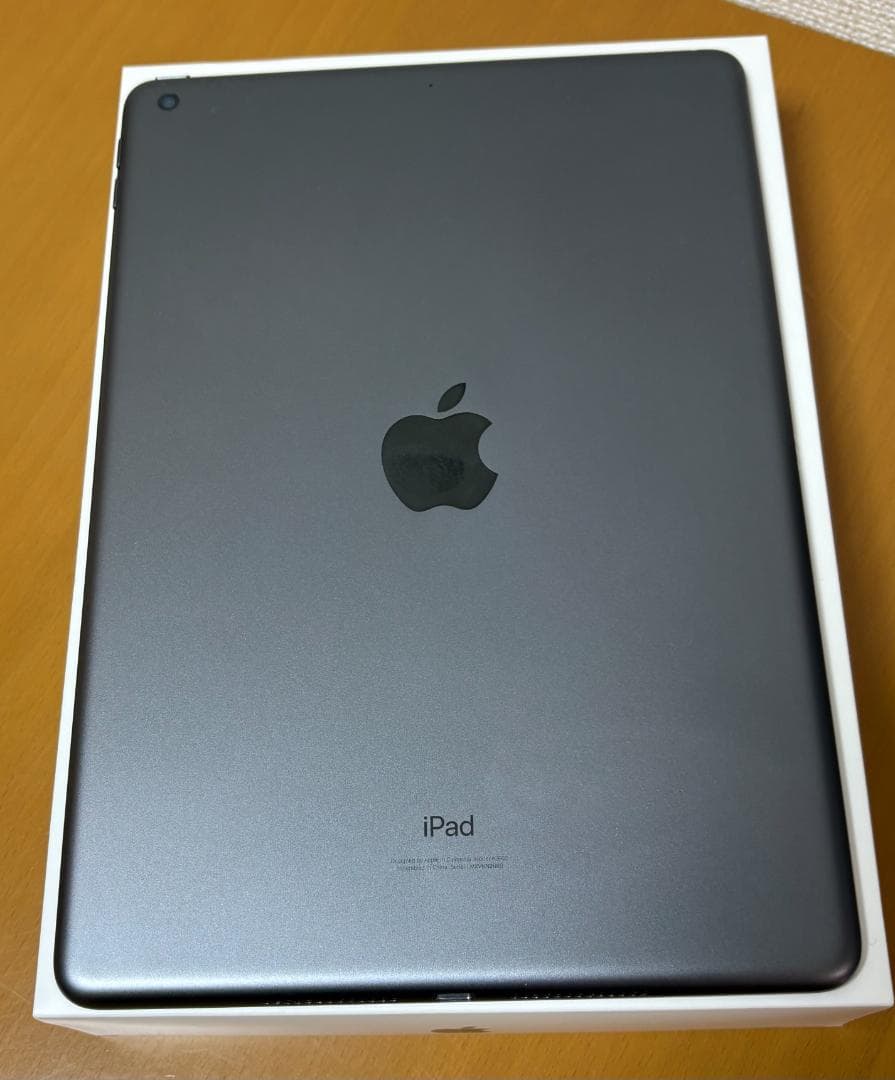 iPad 9世代 本体 スペースグレイ Wi-Fiモデル 64GB バッテリ90