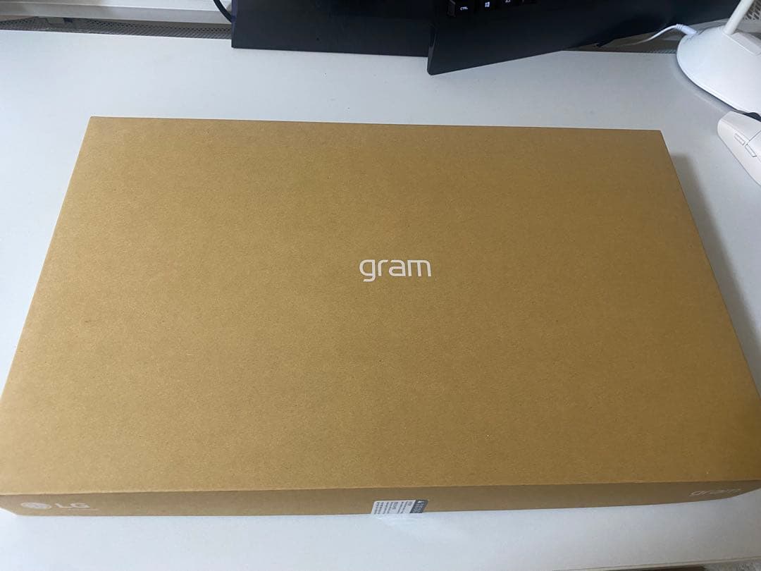 Windowsノート本体 LGgramPro17Ultra7 /16GB1TB/17Z90SP-MA78J