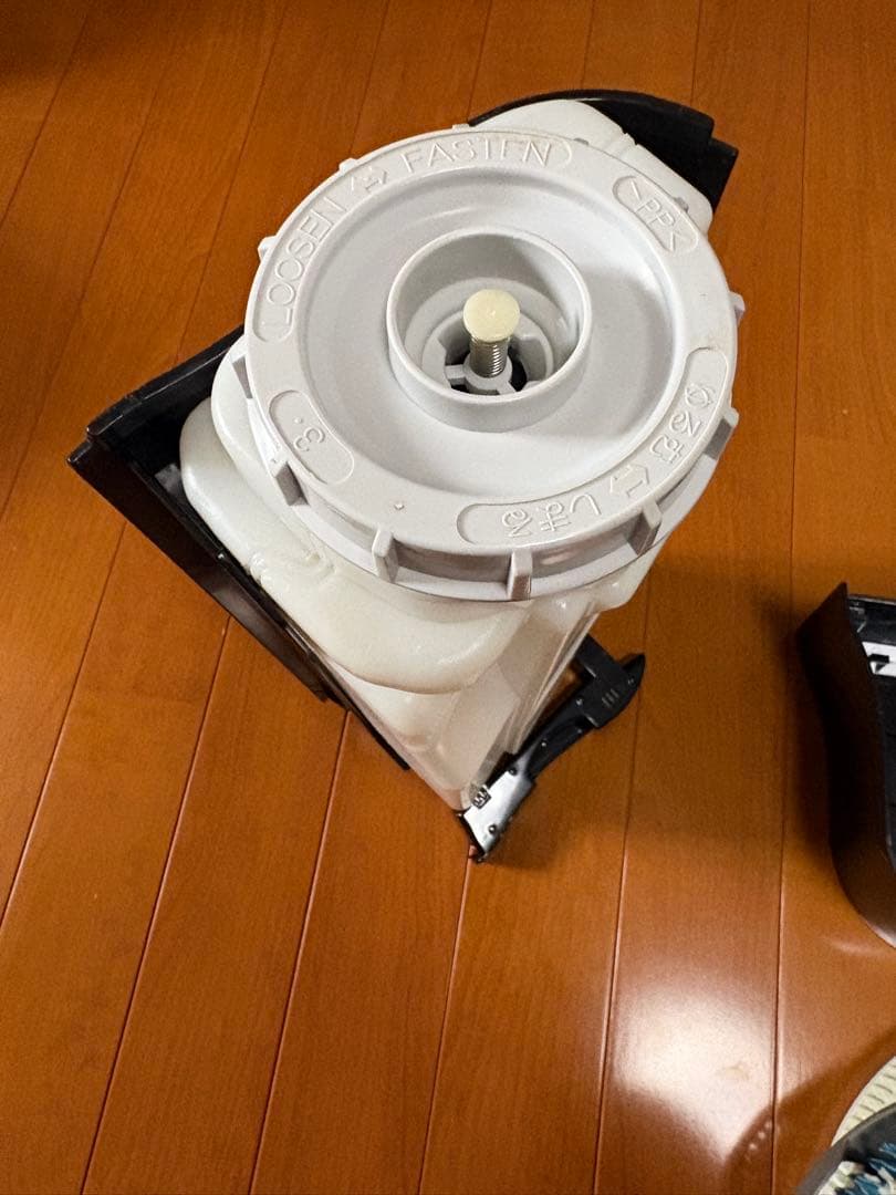 シャープ 置き型加湿空気清浄機HC-1600