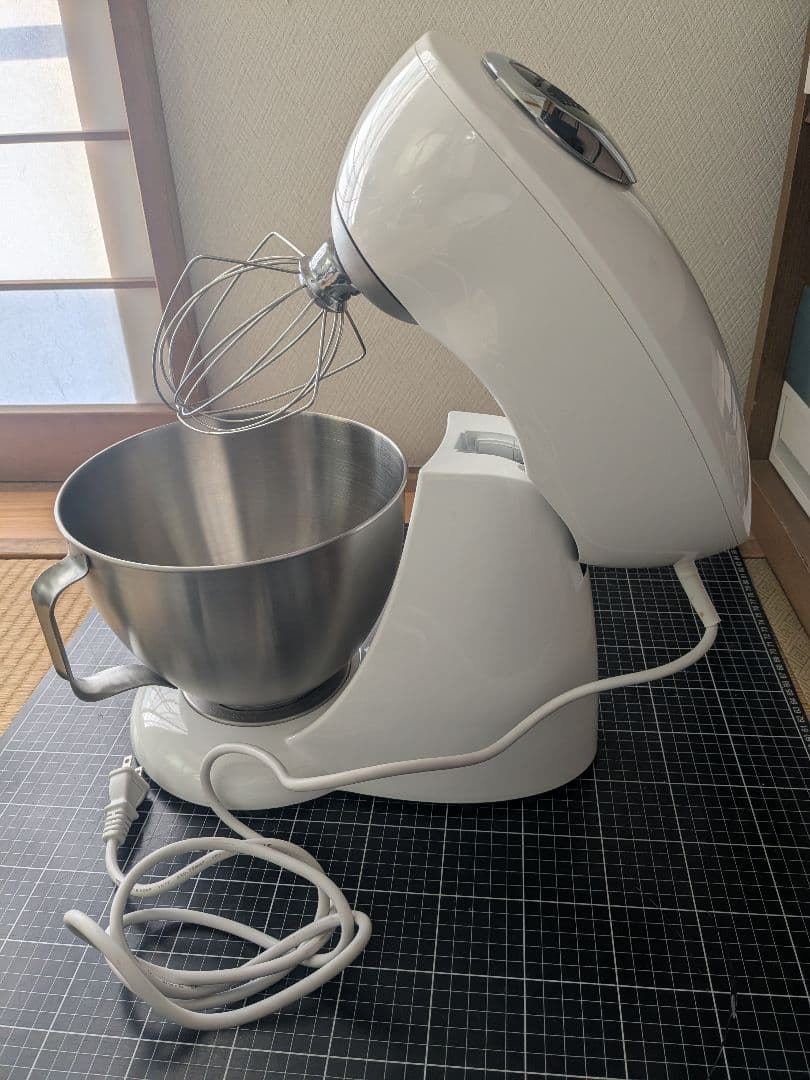 スタンドミキサー ホワイト