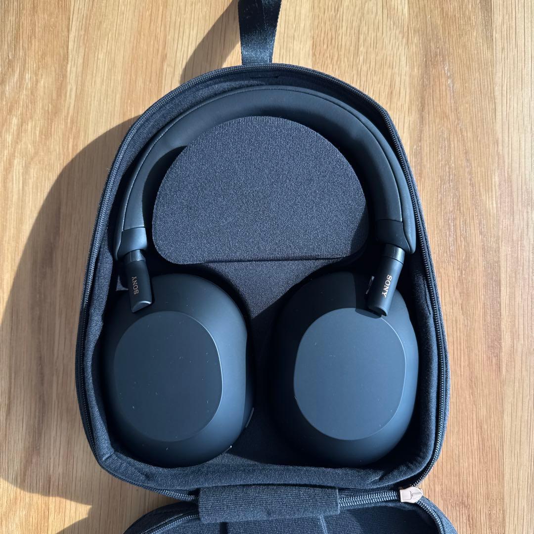 Sony ワイヤレスヘッドホン ブラック WH-1000XM5