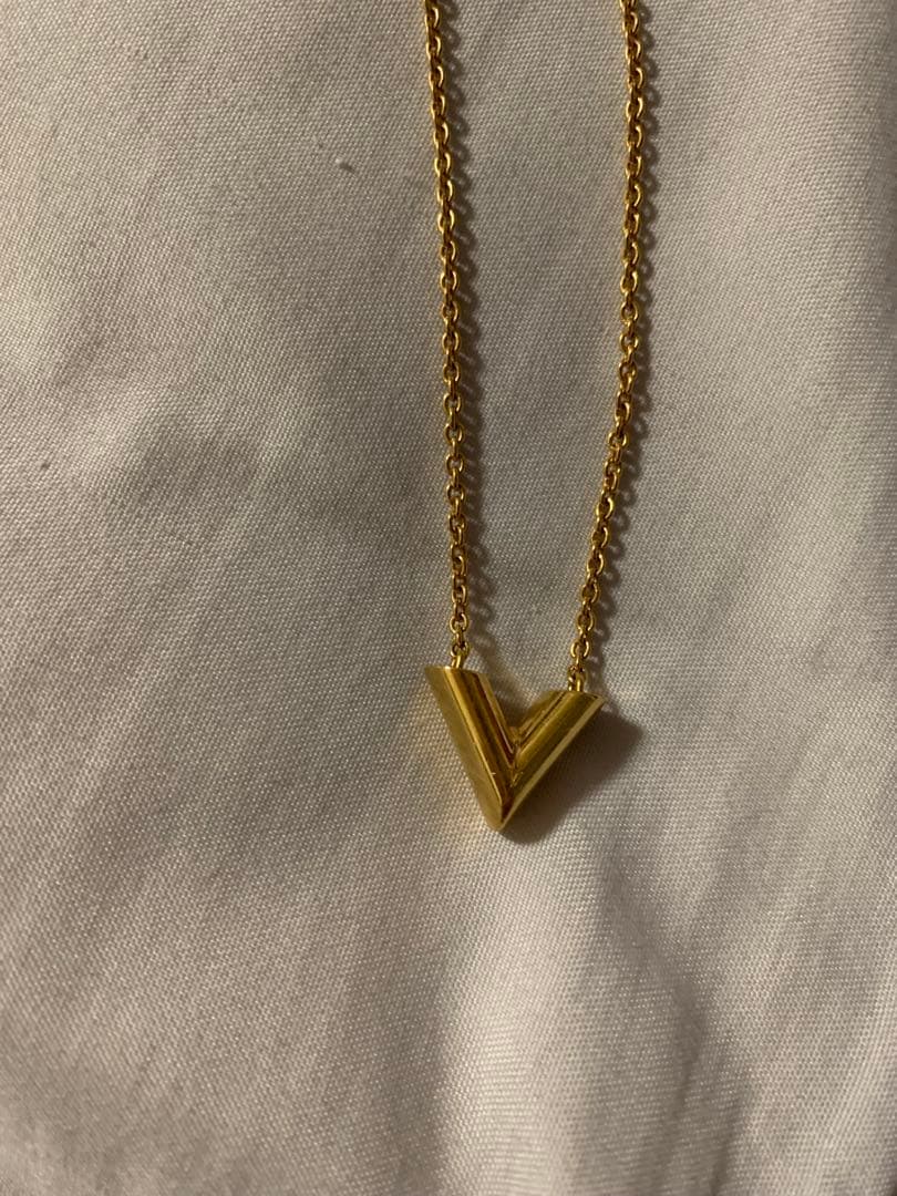 LOUIS VUITTON ネックレス ゴールド