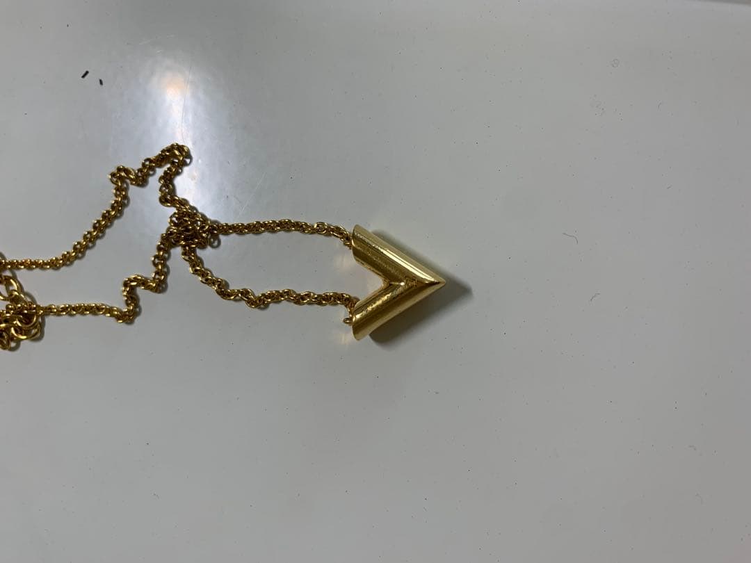LOUIS VUITTON ネックレス ゴールド