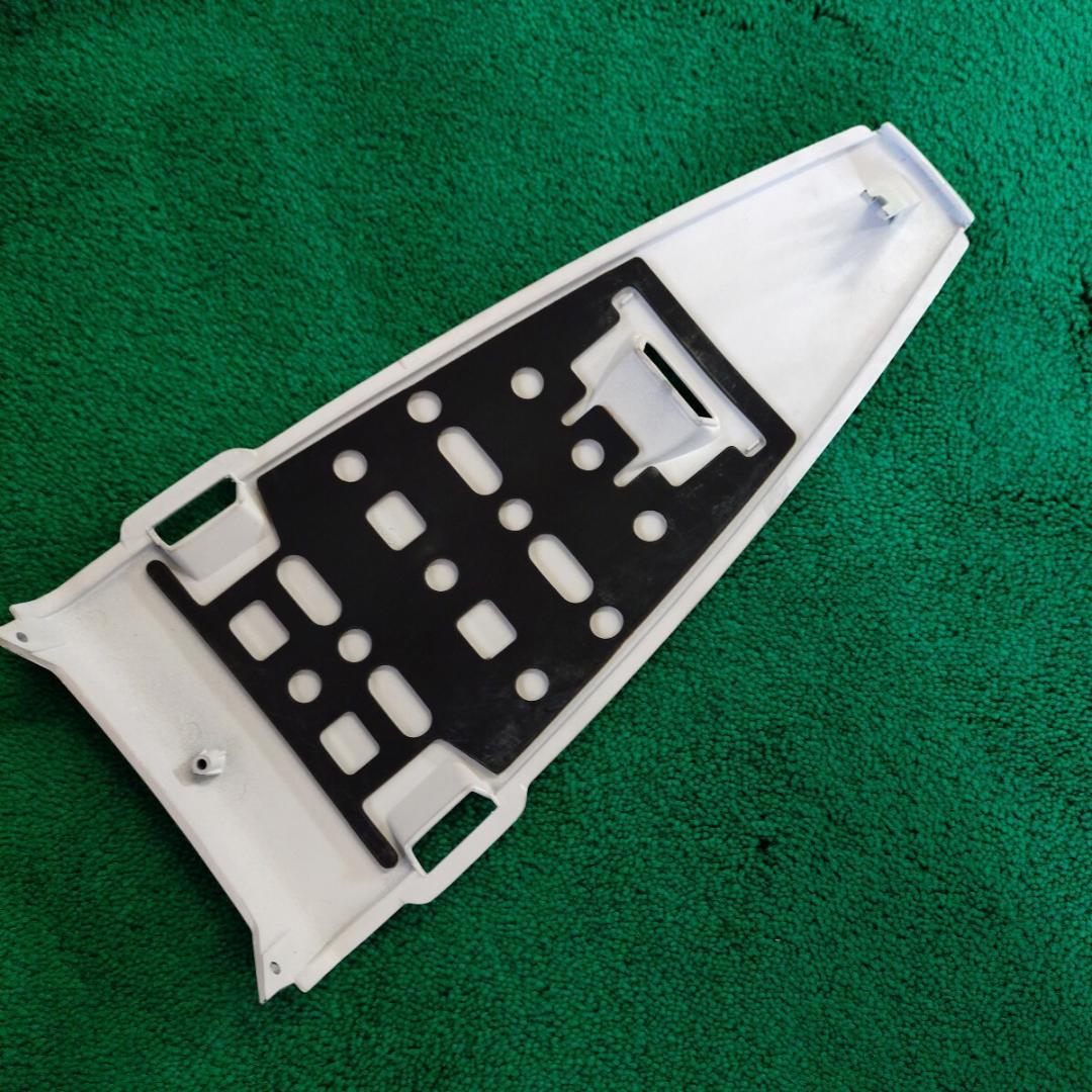 新品 NSR250R(MC21) 純正シートカウルセンター　シートアッパーパネル