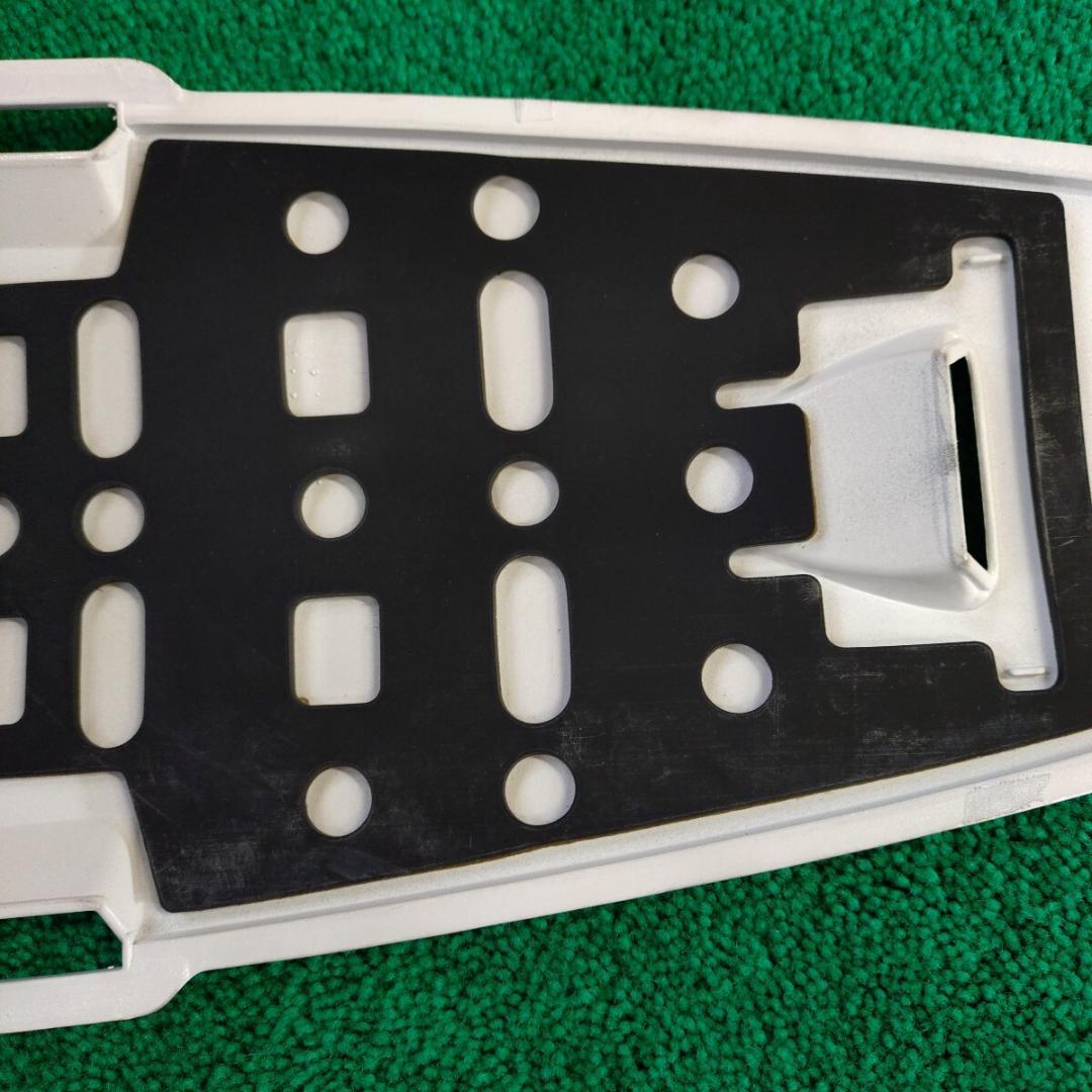 新品 NSR250R(MC21) 純正シートカウルセンター　シートアッパーパネル