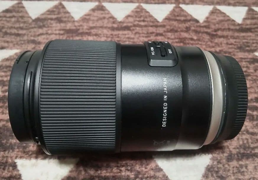 【11月22日以降発送】 タムロン 90mm マクロレンズ　キャノンEF用