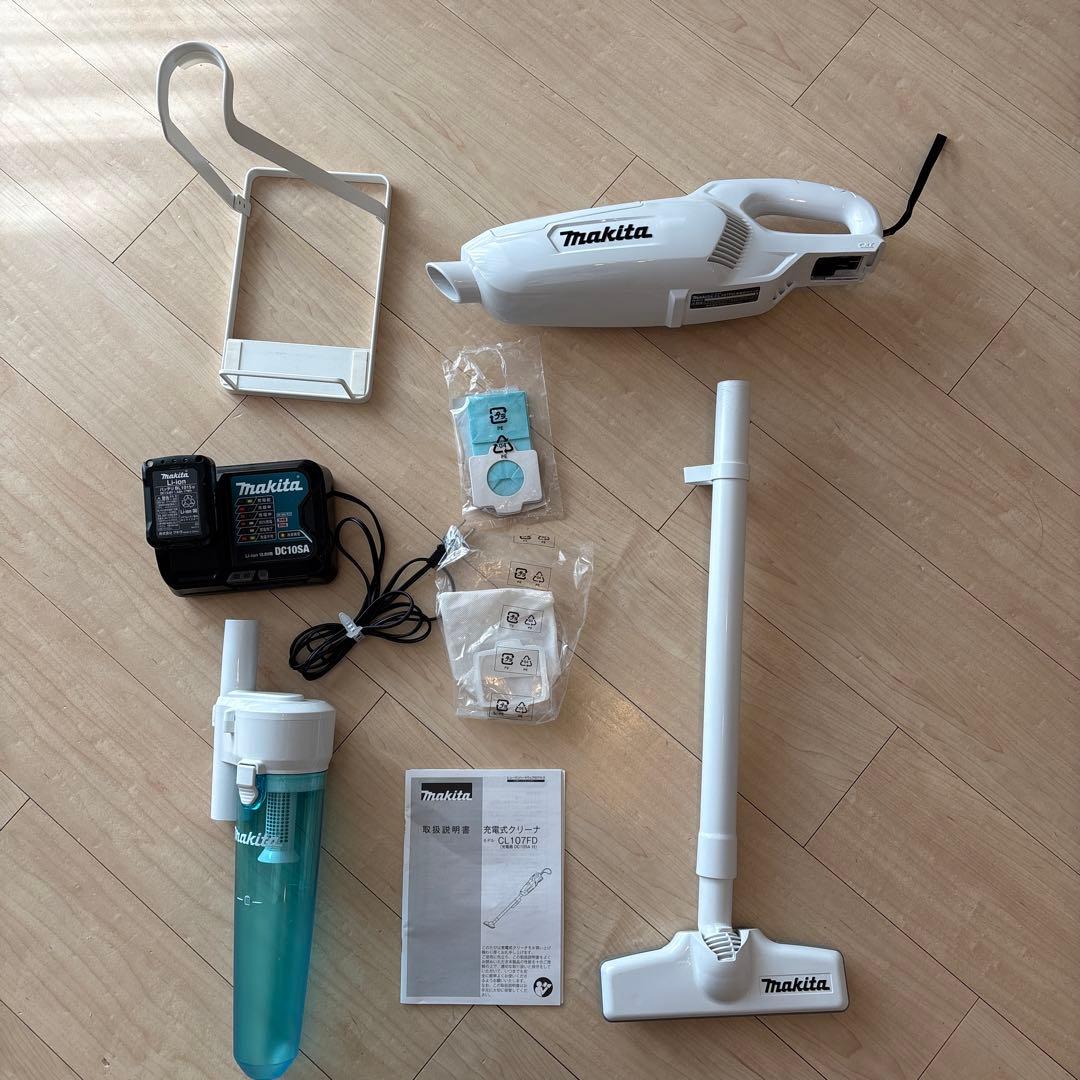 makita 掃除機　マキタ　10.8v スタンド付き