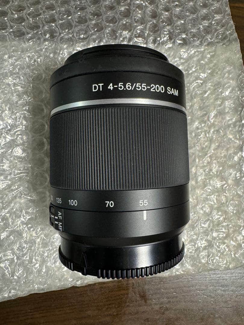 ソニー　SONY DT 55-200mm F4-5.6 SAM望遠ズームレンズ