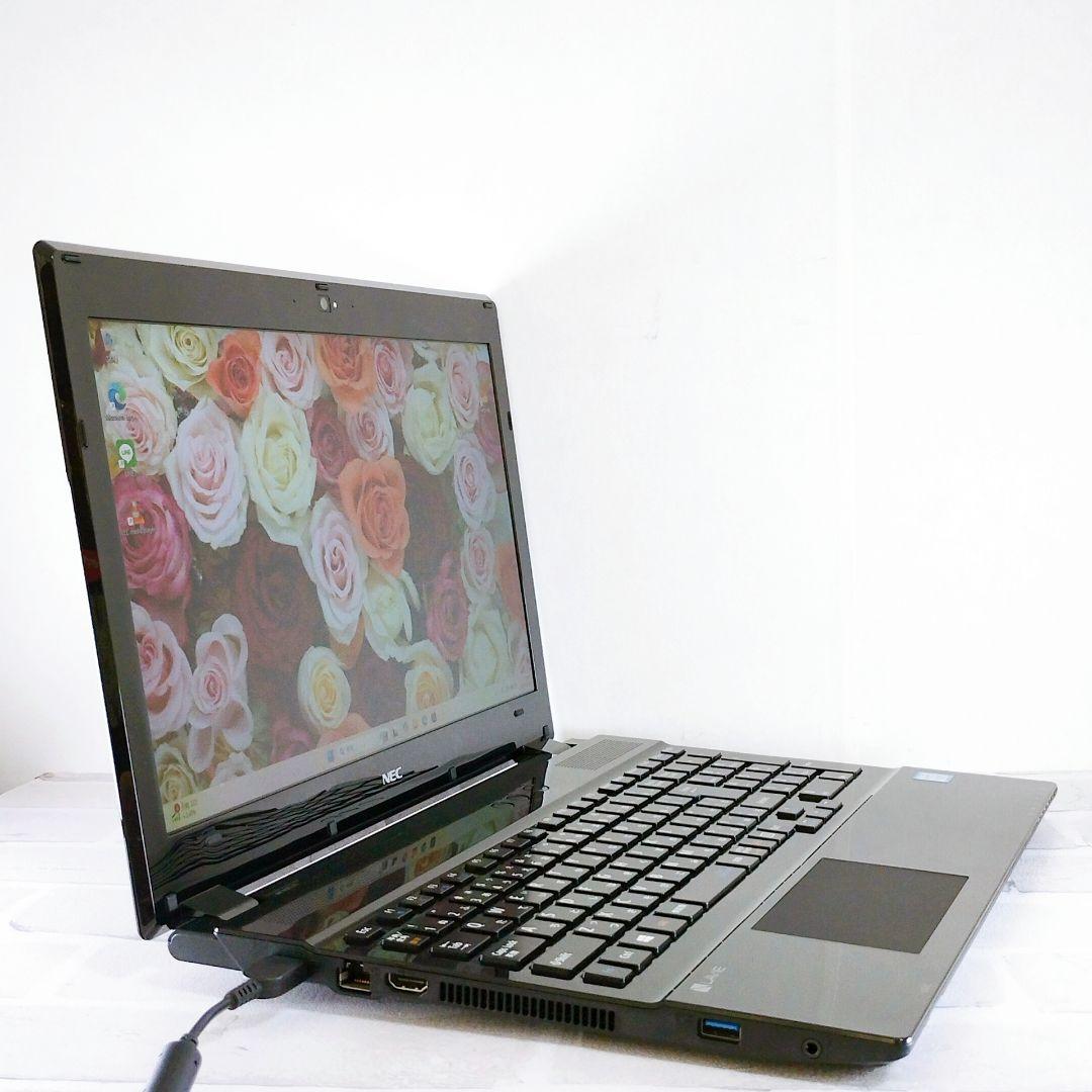 美品！第7世代 Corei7 大量1TB カメラ付 ノートパソコン Win11