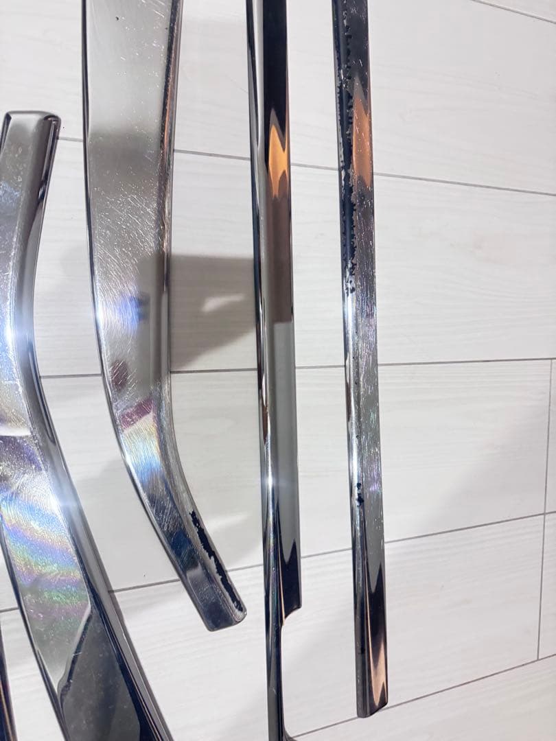 トヨタ プリウス α メッキパーツ