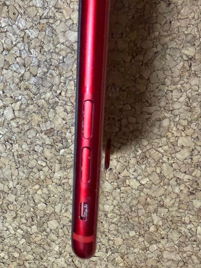 iPhone 8 plus 画面ひび割れあり　箱有り