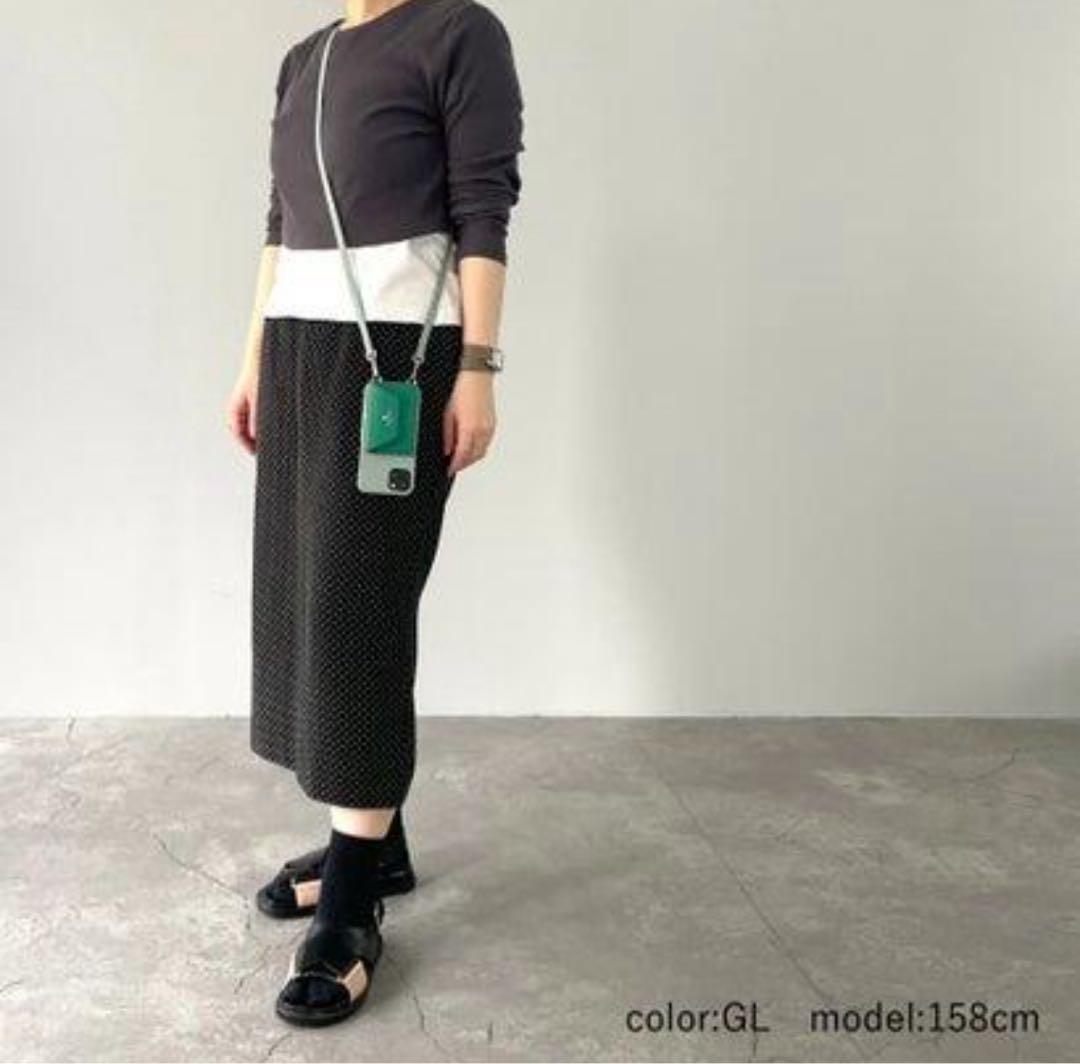 ペレボルサ PELLE BORSA スマホカバー スマホケース