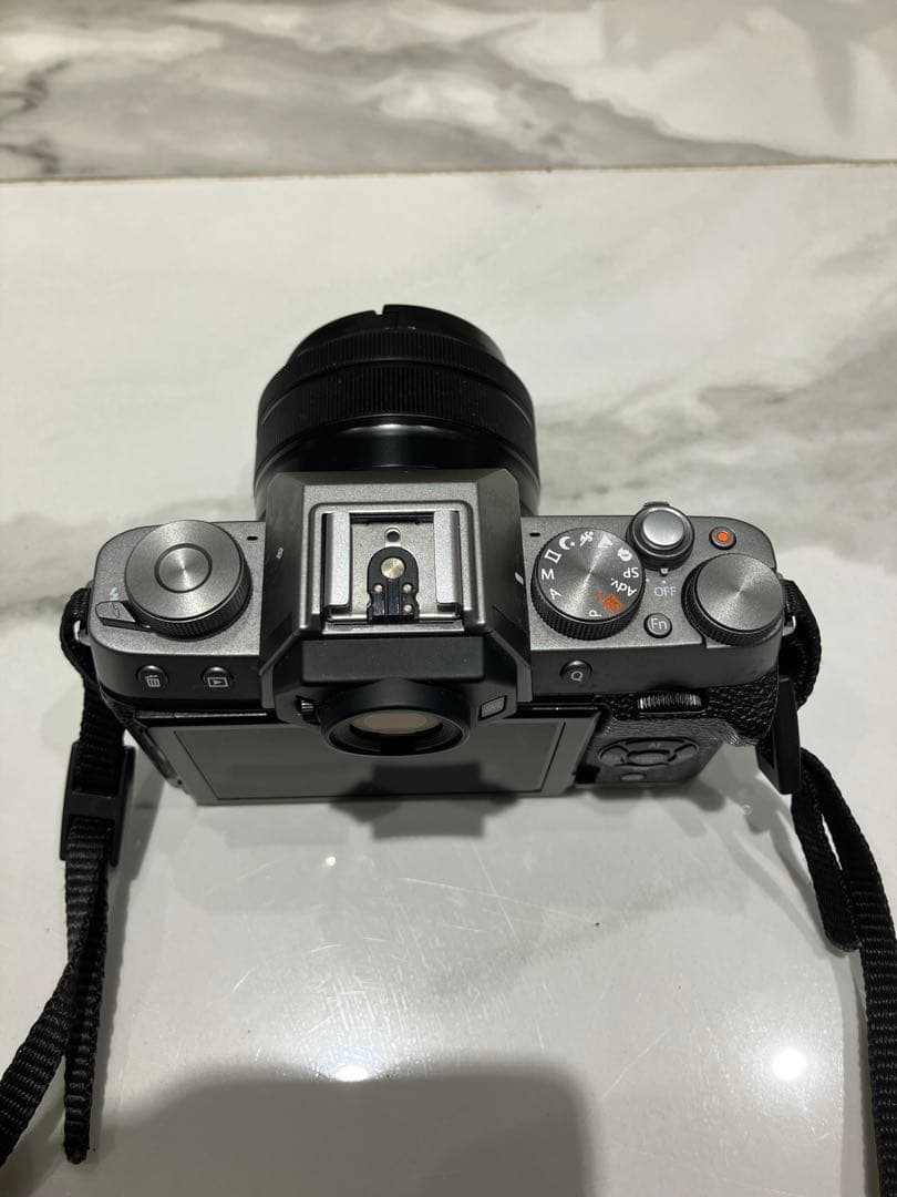 FUJIFILM X-T100 ミラーレス一眼 シルバー