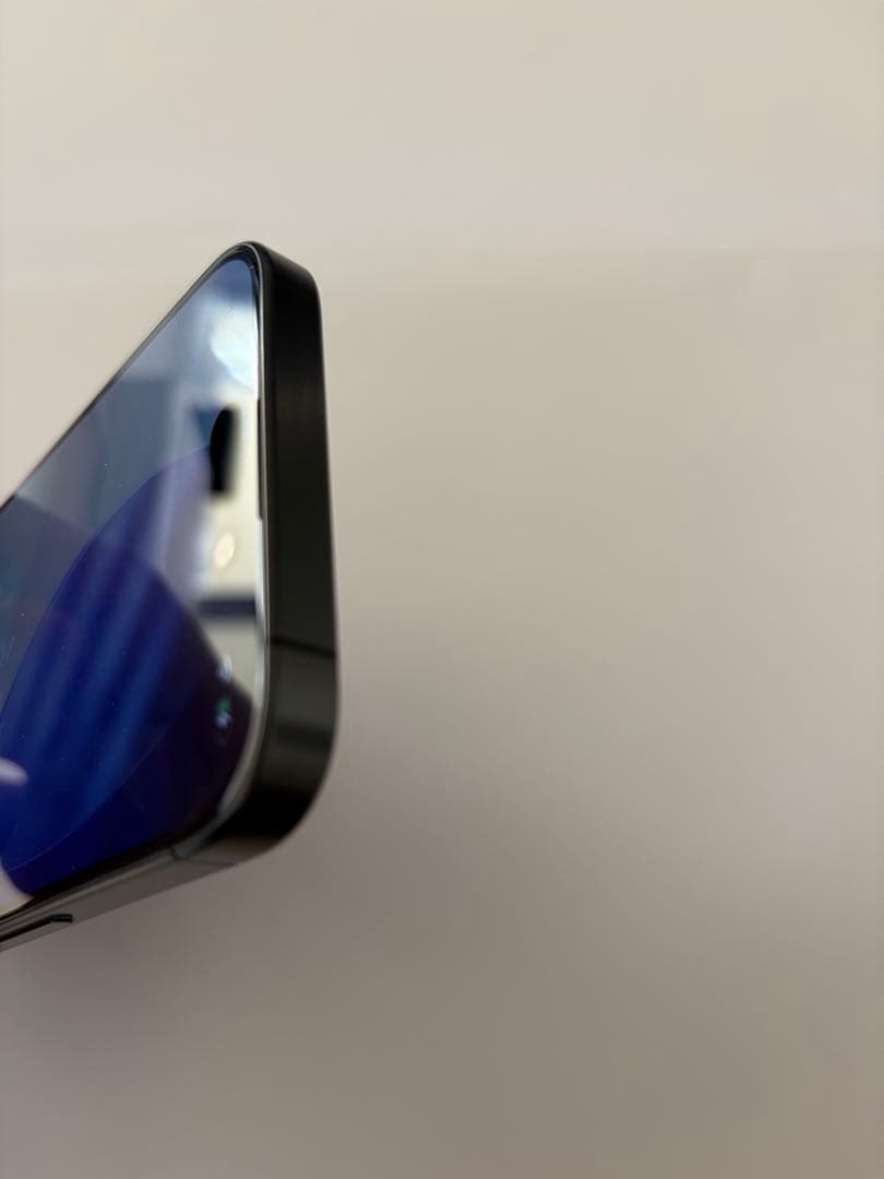 iPhone 15 Pro 128GB（色：ブラックチタニウム）SIMフリー