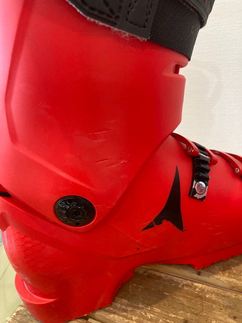 Atomicアトミックスキーブーツ CS130 23.5