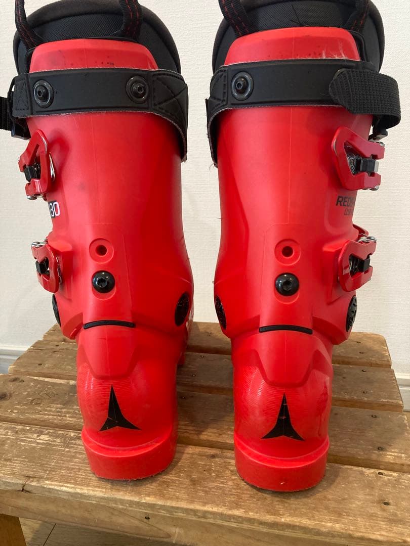 Atomicアトミックスキーブーツ CS130 23.5