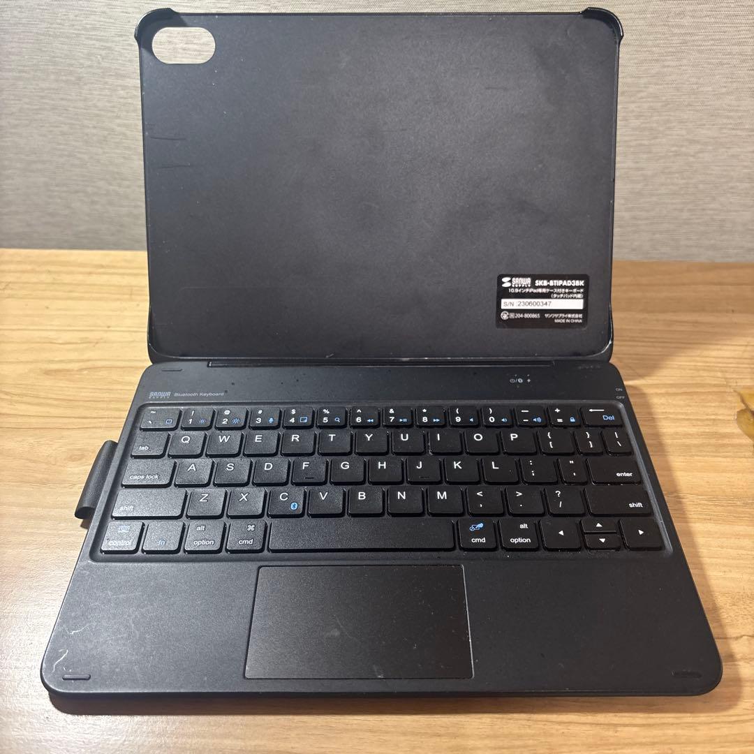 iPad WiFiモデル 64GB ブルー 第10世代 ケース付き