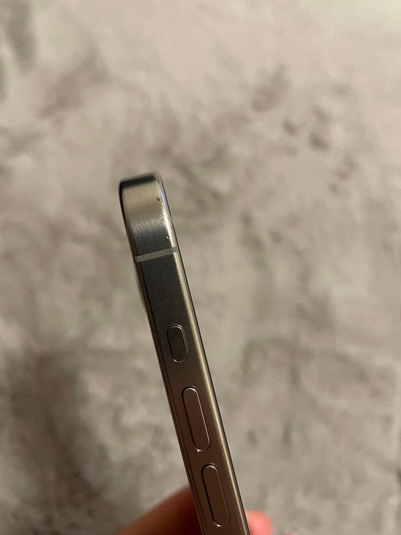 スマートフォン本体 Amours