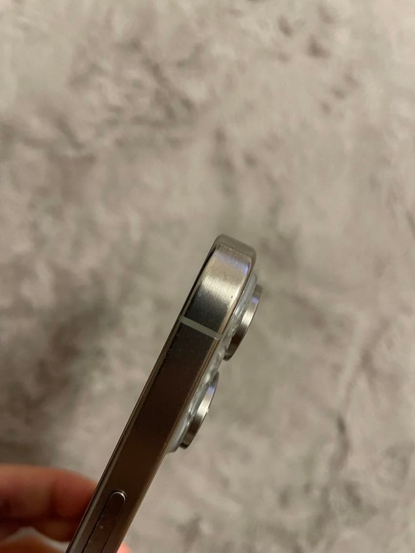 スマートフォン本体 Amours