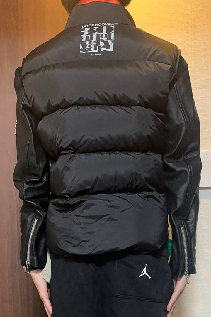 新品未使用UNDERCOVER kolor 限定レザースリーブダウン サイズ3