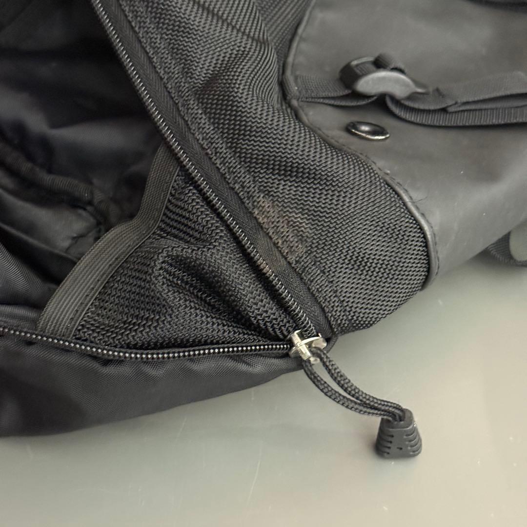 00s OAKLEY ナイロン スリング バッグ ブラック 黒 ワン ショルダー